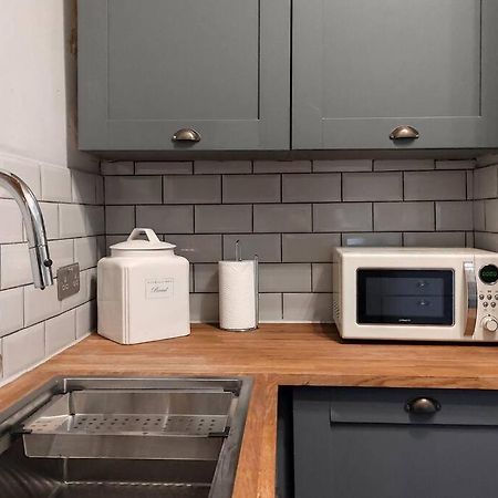 Beautiful Georgian New Town 2 Bed Apartment EDI Buitenkant foto