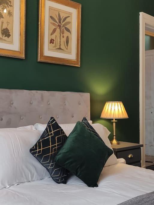 Beautiful Georgian New Town 2 Bed Apartment EDI Buitenkant foto